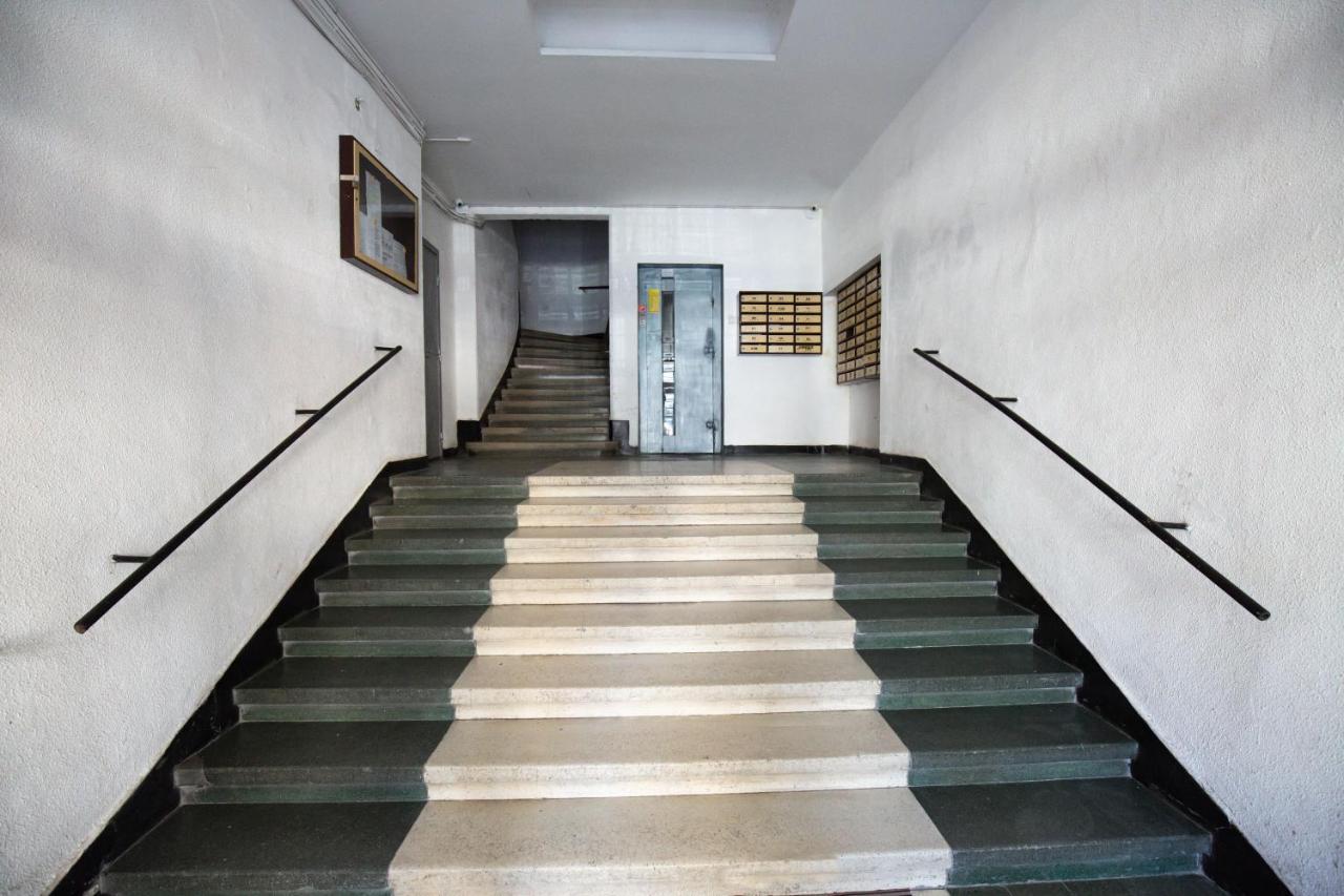 Metropole Apartments Studio Old City Bucarest Extérieur photo